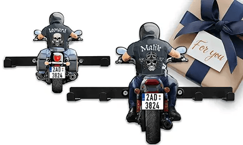 Cool portachiavi da parete per il tuo ragazzo con il suo nome e la sua targa sopra!