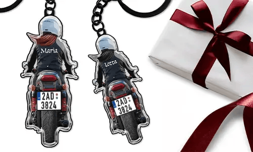 Personalised motorcycle keychain with name and license plate - wonderful gift for yourself
