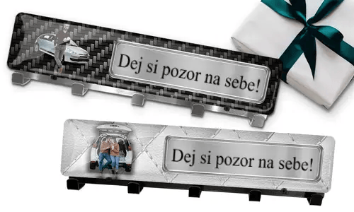 Cúntóir eochrach le grianghraf de do bhuachaill agus clárán clárúcháin