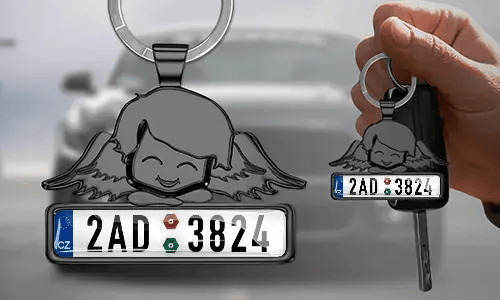 gallery-keychain-angel-with-license-plate-coated-3
