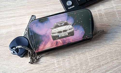 autoschlüssel cover mit Feuer Hintergrund und Autosilouette autoschlüssel etuis