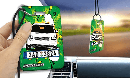 Innenspiegel anhänger mit Auto Weiß in der Hand anhänger für rückspiegel auto