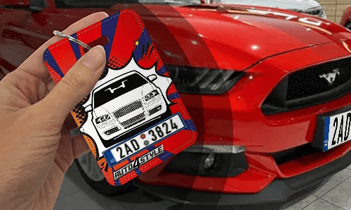 Innenspiegel anhänger mit Auto Rot in der Hand coole rückspiegelanhänger