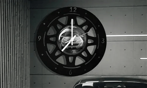 gallery-wall-clock-tire-4